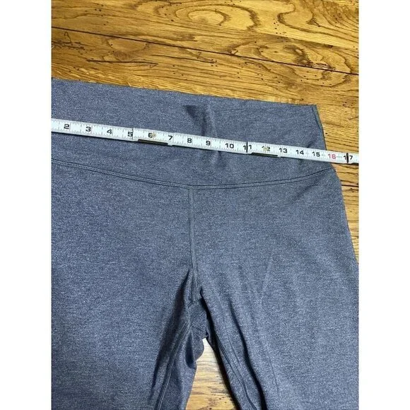 𝅺lululemon Wunder Under High Rise Crop 21” Heather Gray Leggings Size 12 - Picture 4 of 9